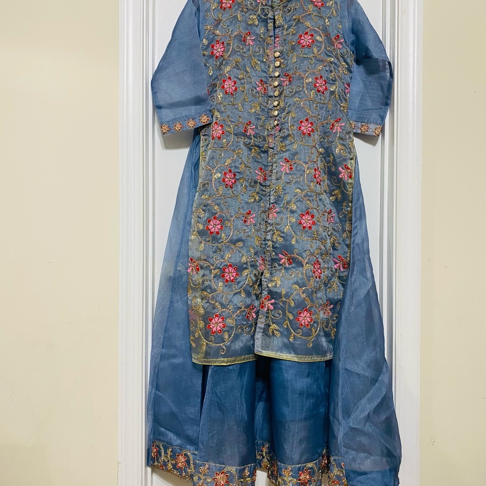 Long dress for girls